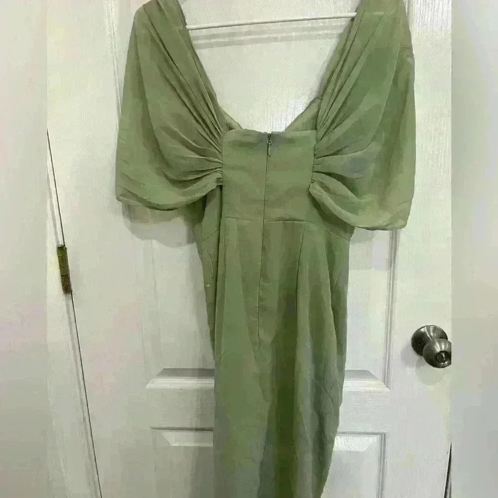 Lavish Alice Dress NWT dress formal wedding cocktail new size 4 - Picture 7 of 11